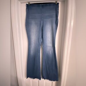 Knox Rose Light Wash Denim Flared Jeans